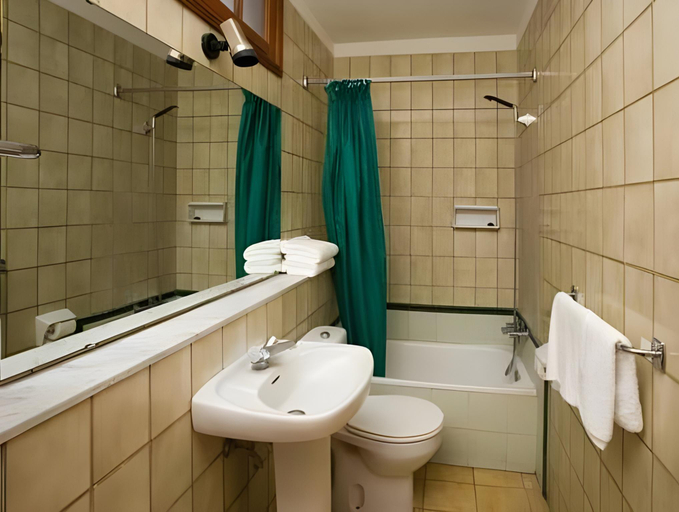 Bathroom 2, Apartamentos Tinerfe Garden, Santa Cruz de Tenerife