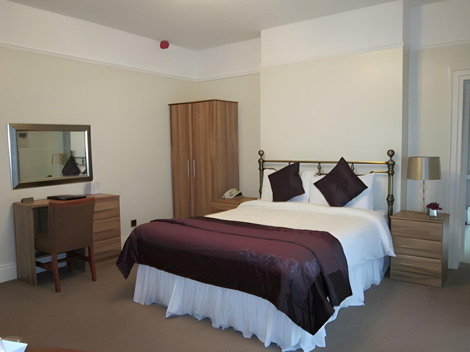 Bedroom 2, Millbrook Lodge, Newry, Mourne and Down