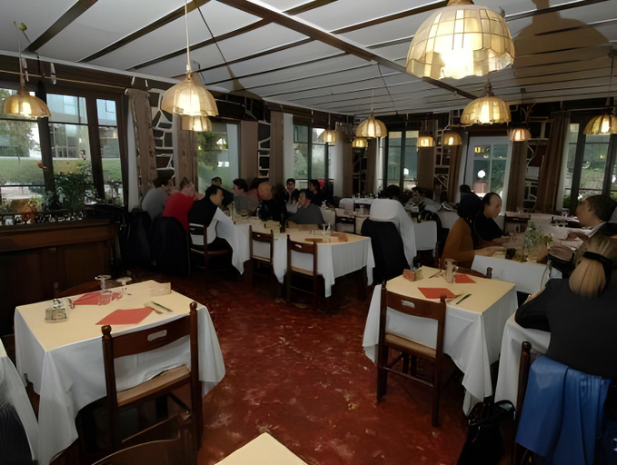 Food & Drinks 4, Hotel Restaurant Maison Blanche, Val-de-Marne