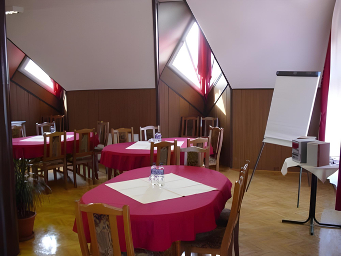 Food & Drinks 4, ALFA Hotel & Wellness Miskolctapolca, Miskolci