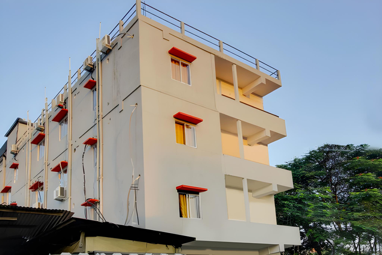 Exterior & Views 1, Town & Country Inn, Kamrup Metropolitan