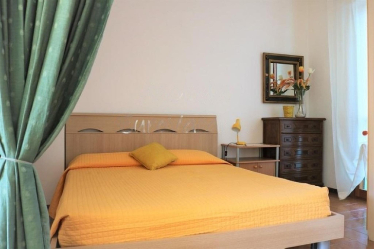 Bedroom 2, Experience the comfort of our comfy studio, Venezia