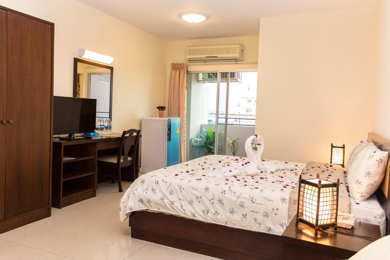 Bedroom 8