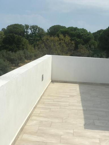 Others 4, Olivegrove House, Central Macedonia