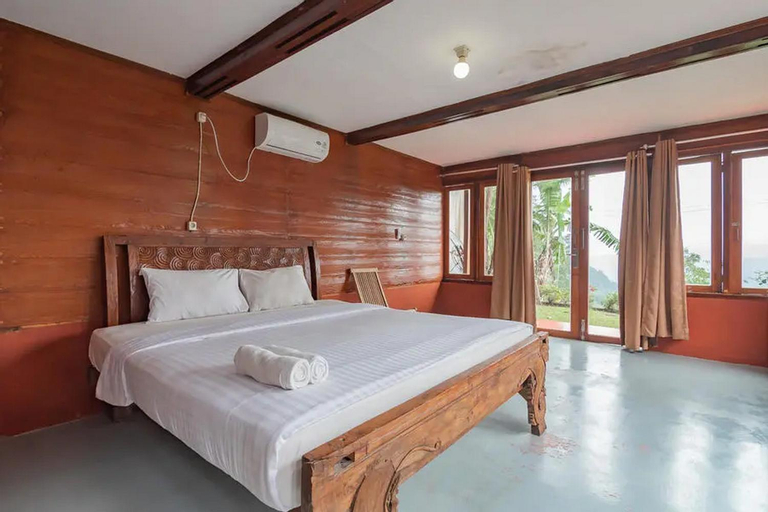 Bedroom 11