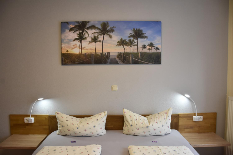 Bedroom 3, Hotel Garni Am Klostermarkt, Vogtlandkreis