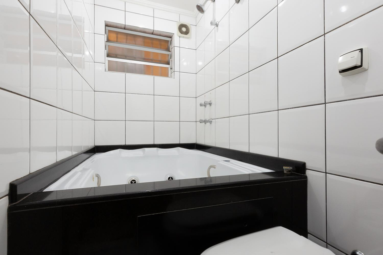 Bathroom 4, Hotel Analia Franco, São Paulo