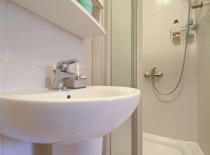 Bathroom 3, Chic and Charming Krk Downtown Apartments, Krk