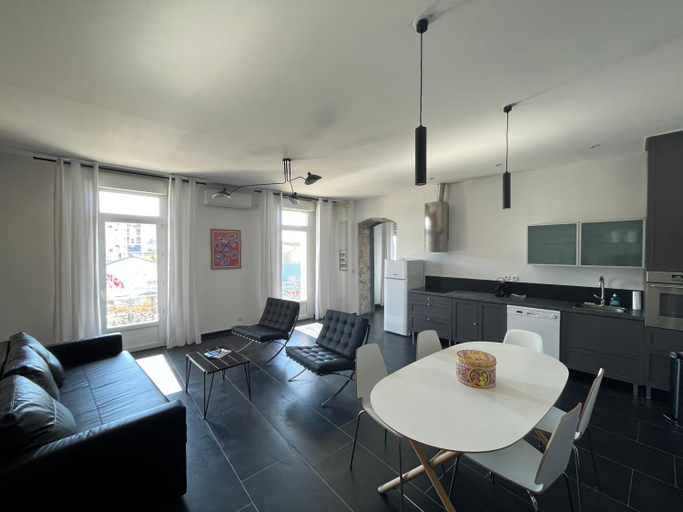 Others 5, L'Appartement sur quai - en face de la Criee, Hérault
