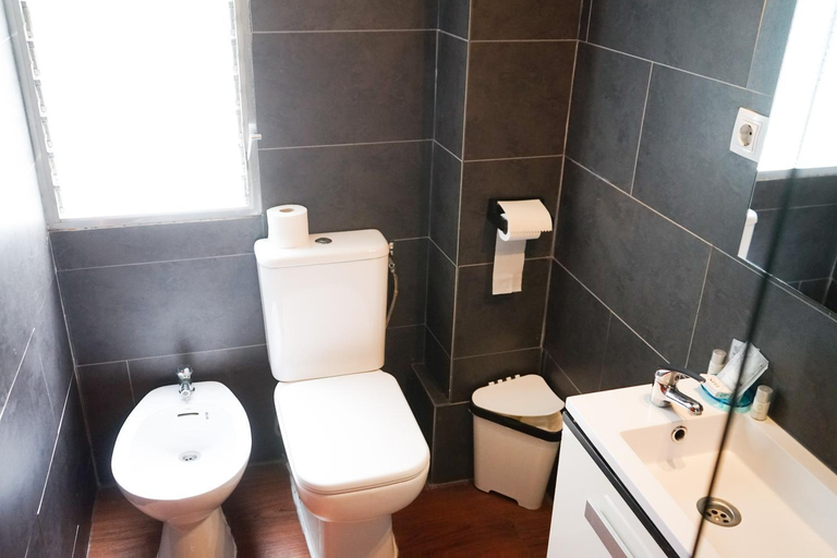 Bathroom 4, Hostal On Dormire Valencia, Valencia