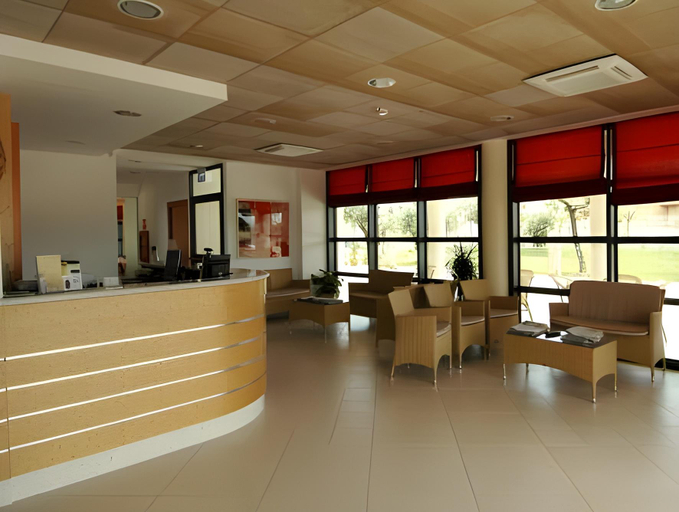 Public Area 2, Elaia Garden Hotel, Latina