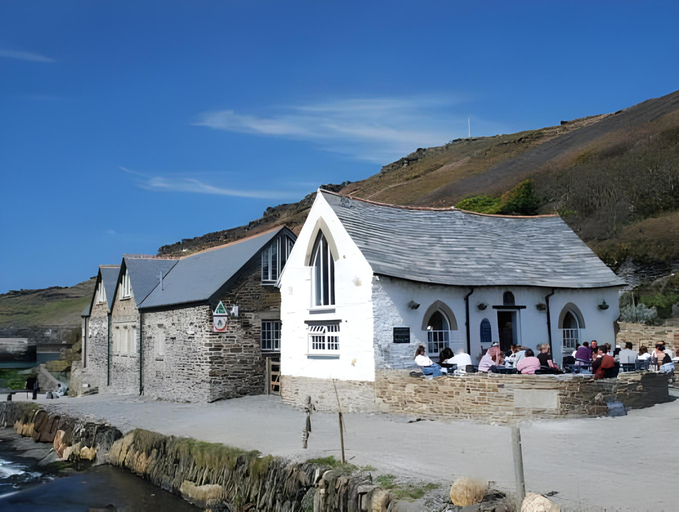 Others 5, YHA Boscastle - Hostel, Cornwall