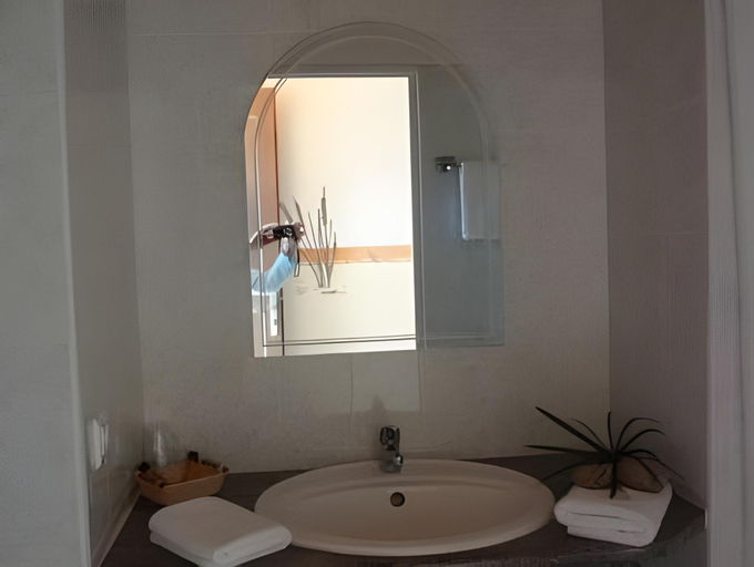 Bathroom 4, Hotel Palazzu & SPA - Adult Only, Haute-Corse