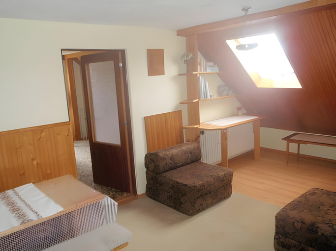 Others 3, Privat Luptak, Poprad
