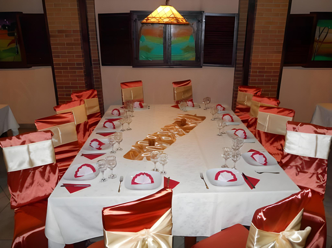 Food & Drinks 4, Hotel Bistrita, Bacau
