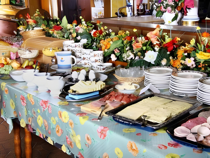 Food & Drinks 4, Goldener Schwan Hotel Garni, Neustadt an der Aisch-Bad Windsheim