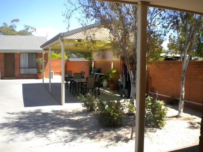 Others 5, Moama Central Motel, Murray