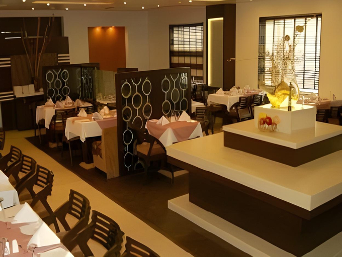 Food & Drinks 3, Hotel Royale Ambience, Raipur