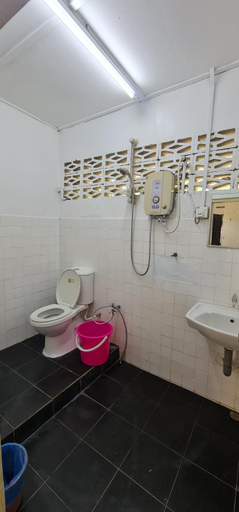 Bathroom 4, The Saddle Resort, Kuantan