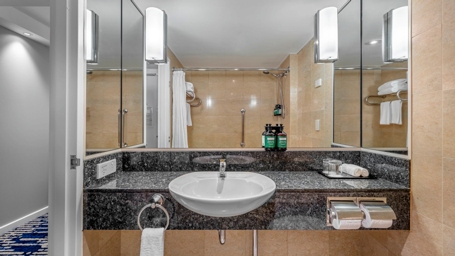 Bathroom 24