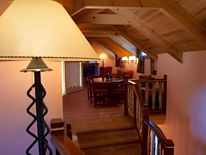 Others 4, Hotel Posada Real, Huesca