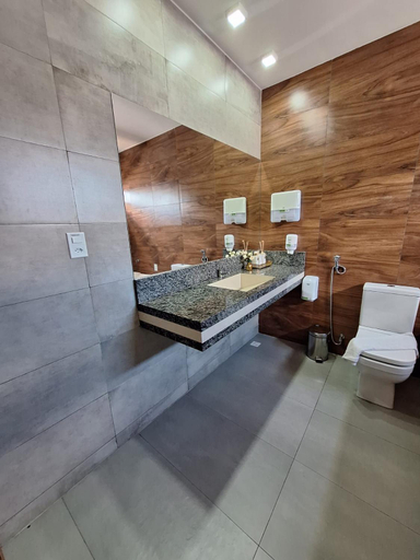 Bathroom 3, Hotel Reserva do Xingo, Piranhas