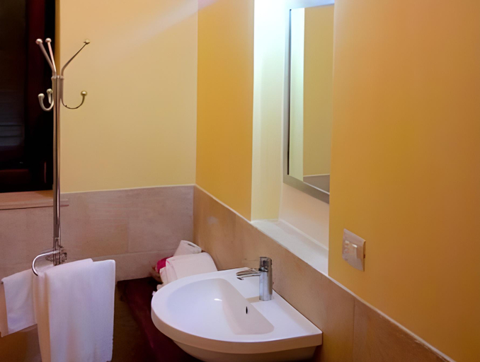 Bathroom 4, Masseria Don Sante, Brindisi