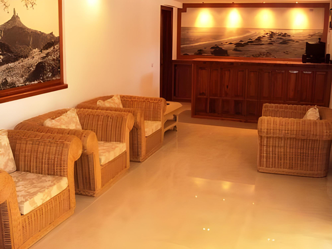 Public Area 1, Playamar Bungalows, Las Palmas