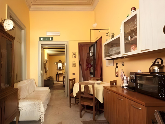 Others 5, Cavour il Conte Camillo Bed&Breakfast, Palermo