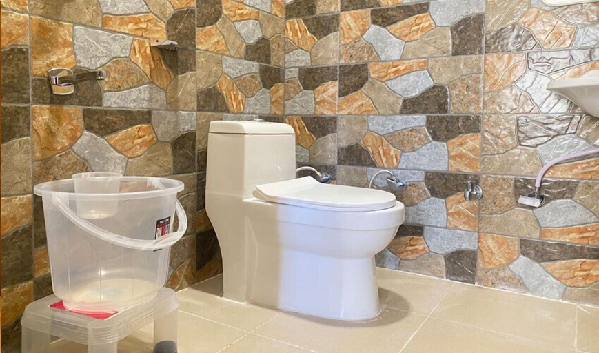 Bathroom 3, Hotel Royal Shivam Residency, Dehradun