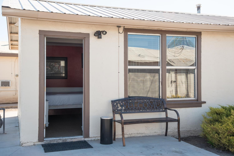 Balcony/terrace, Historic Route 66 Motel, Yavapai
