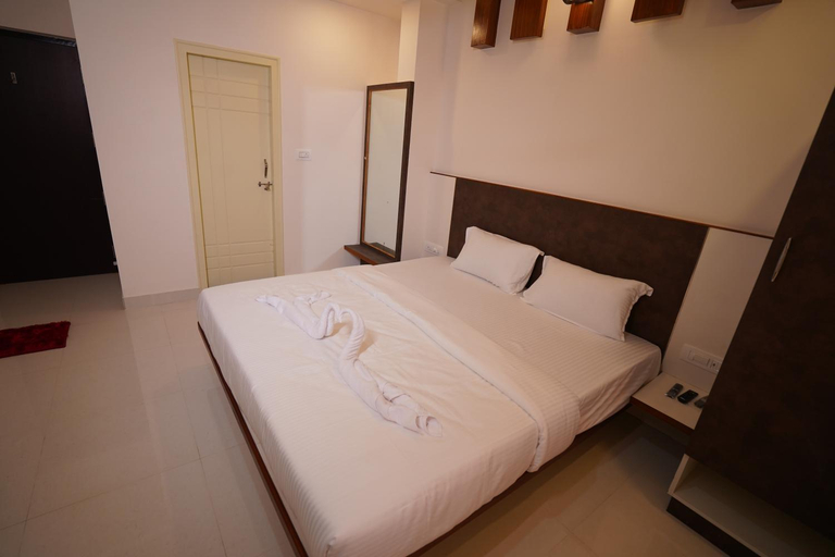 3, DC COMFORTS, Chikmagalur