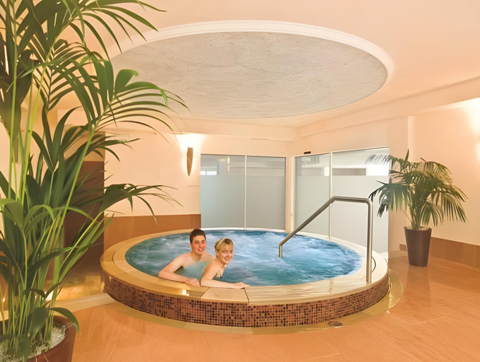 Sport & Beauty 2, Boutique-Hotel Ballguthof am Golfplatz, Bolzano