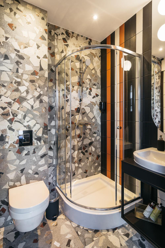 Bathroom 3, Reset in Estery12, Kraków City