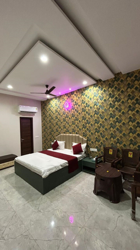 Sport & Beauty, Goroomgo 11 Inn Ludhiana, Ludhiana