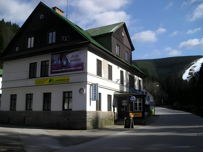 Others 5, Hostel Fortuna, Trutnov