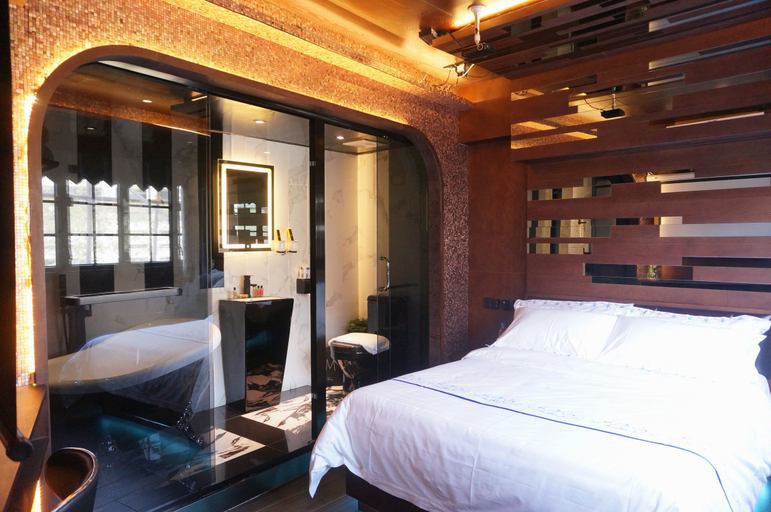 Bedroom, Star City Hotel, Kowloon