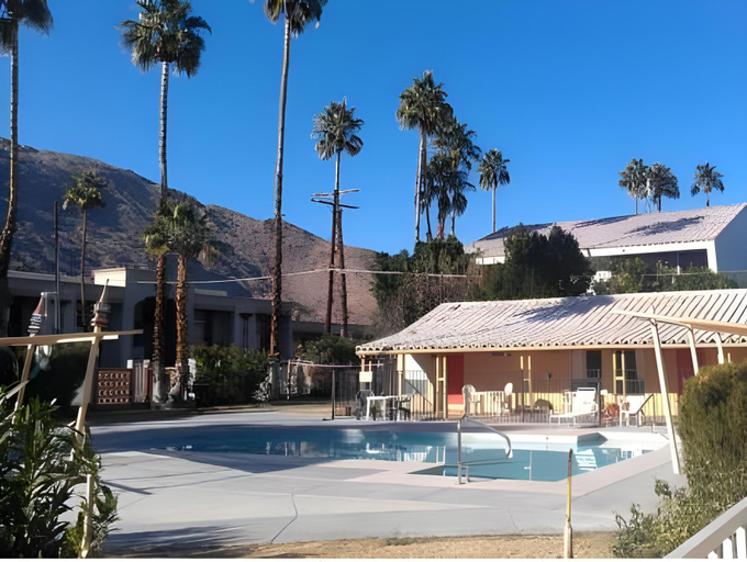 Exterior & Views 1, Aloha Hotel Palm Springs, Riverside