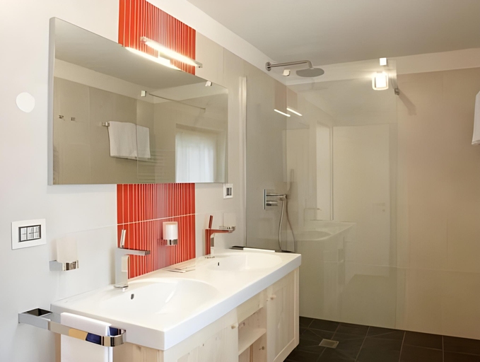 Bathroom 3, Nature Hotel Delta, Bolzano