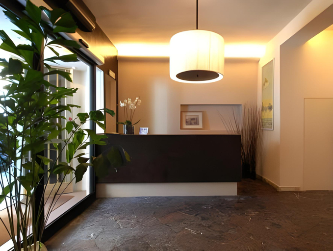 Others 5, Hotel Touring, Livorno