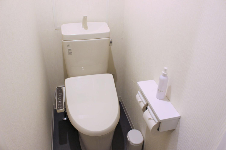 Bathroom 1, Pal Annex Oita (Love Hotel), Ōita