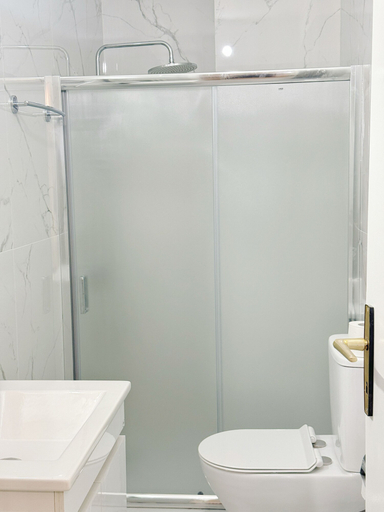 Bathroom 4, Athens Riviera Apartments 300m from Beach, Attica