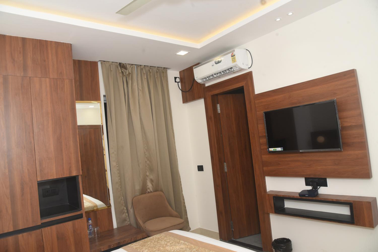 Others 3, HOTEL LAWANG SIGNAGE, Deoghar