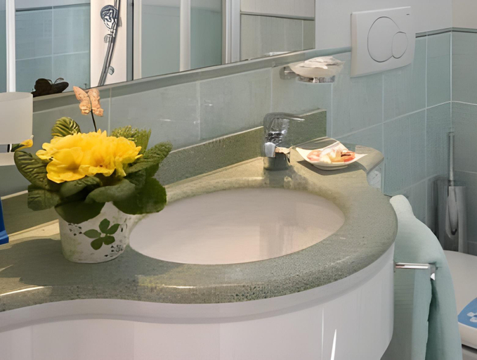Bathroom 3, Hotel Verdemare, Rimini