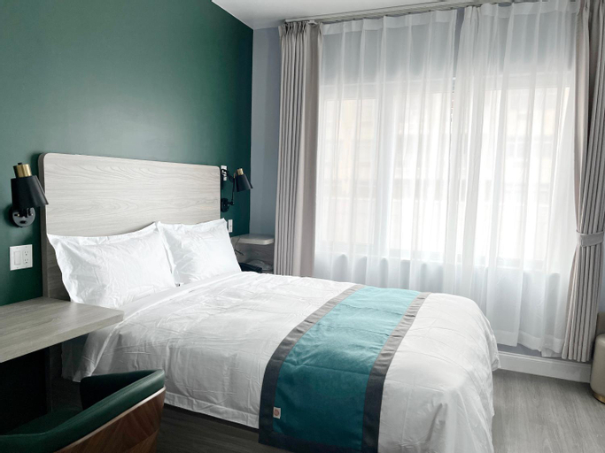 Bedroom 6