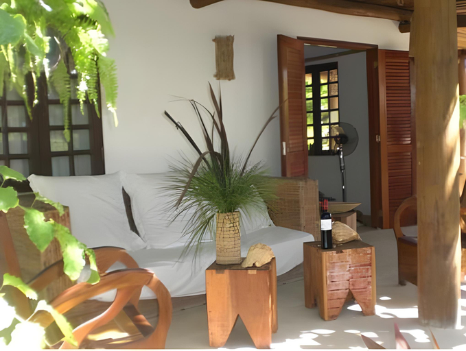 Others 2, Paradise Beach House, Mata de São João