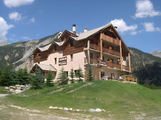 Others 2, Hotel L'Echaillon, Hautes-Alpes