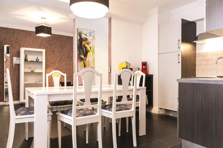Dining Room 13