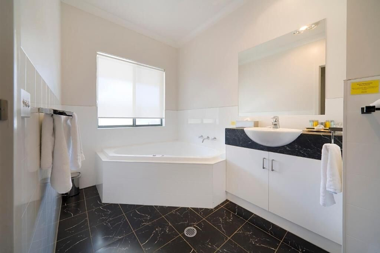 Bathroom 3