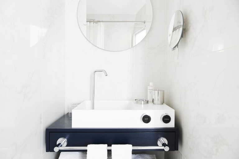 Bathroom 4, Perpetual Elysee Montaigne, Paris
